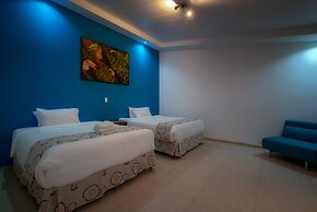 Hotel Quelitales
