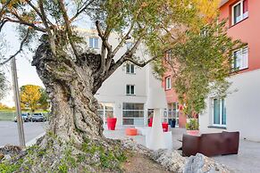 Kyriad Perpignan Sud