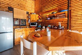 Under Milkwood Resort