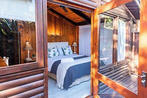 Under Milkwood Resort