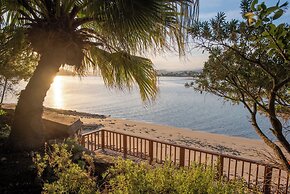 Under Milkwood Resort