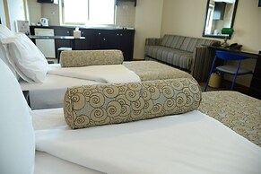 Royal Court Hotel