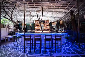 The Tamarind Hotel Anjuna, Goa