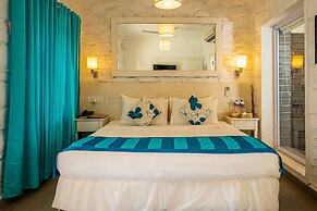 The Tamarind Hotel Anjuna, Goa