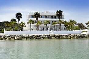 Sidari Beach Hotel