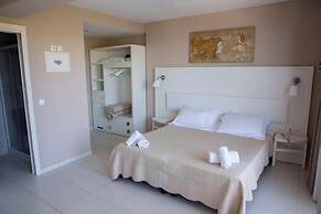Sidari Beach Hotel