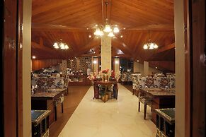 Hotel Mongas