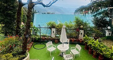 Hotel Mongas