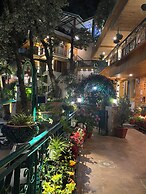 Hotel Mongas