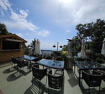 Hotel Mongas