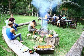 Baan Khao Sok Resort