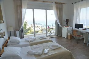 Hotel Akrotiri
