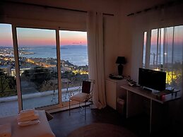 Hotel Akrotiri