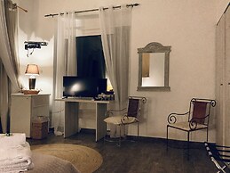 Hotel Akrotiri