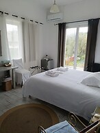 Hotel Akrotiri