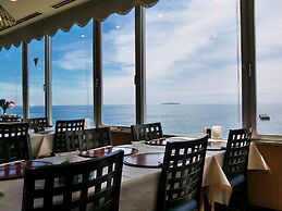 Wisterian Life Club Atami