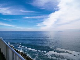 Wisterian Life Club Atami