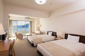 Wisterian Life Club Atami