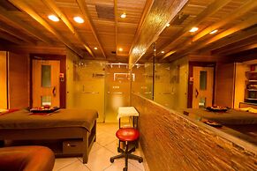 Muthu Silver Springs Hotel