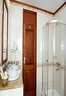 Muthu Silver Springs Hotel