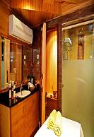 Muthu Silver Springs Hotel