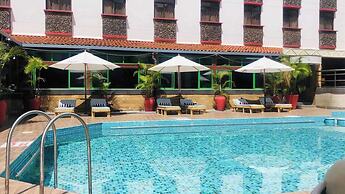 Muthu Silver Springs Hotel