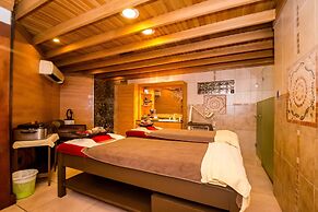 Muthu Silver Springs Hotel