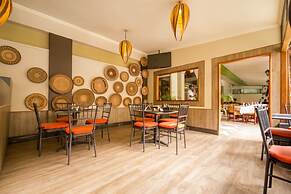 Muthu Silver Springs Hotel