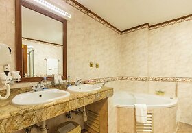 Muthu Silver Springs Hotel