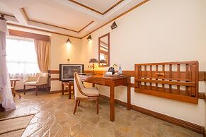 Muthu Silver Springs Hotel