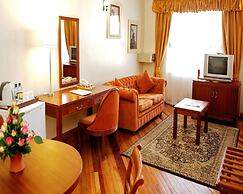 Muthu Silver Springs Hotel