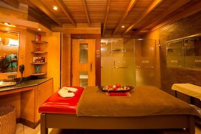 Muthu Silver Springs Hotel