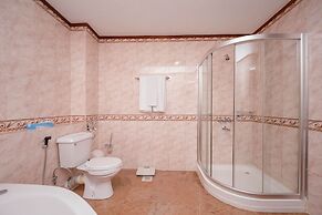 Muthu Silver Springs Hotel