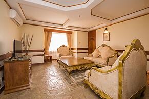 Muthu Silver Springs Hotel