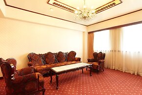 Emperor Hotel