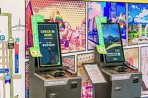 CHECK inn Express Kaohsiung Love River