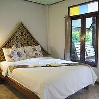 Khao Sok Green Valley Resort