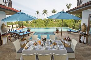 Paradise Island Estate