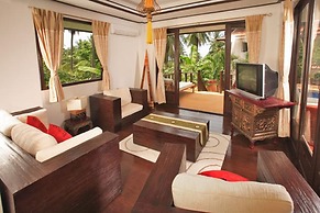 Paradise Island Estate