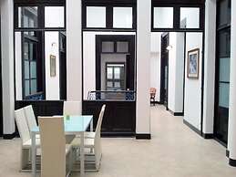 Montevideo Chic Boutique Hostel