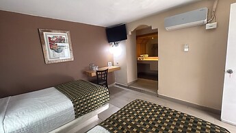 Hotel Flamingo Juarez