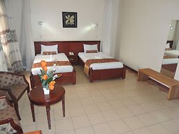 Hennessis Hotel