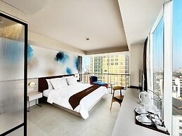 Midtown Hotel