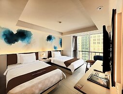 Midtown Hotel