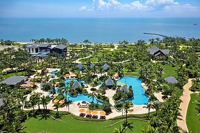 Grand Hotel Haikou (Managed by Accor)