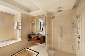 Grand Hotel Haikou (Managed by Accor)