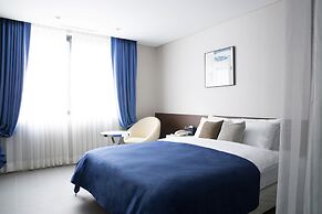 Mate Hotel Bundang