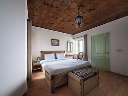 Kufri Heritage Resort & Spa