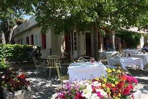 Hôtellerie du Domaine de Cabasse