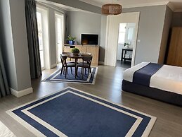 Seabreeze Hotel